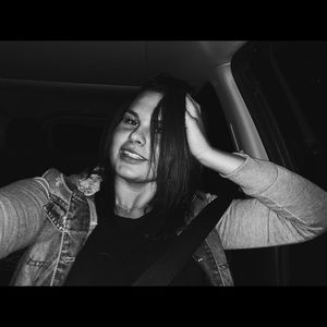 Meet your Posher, Tori